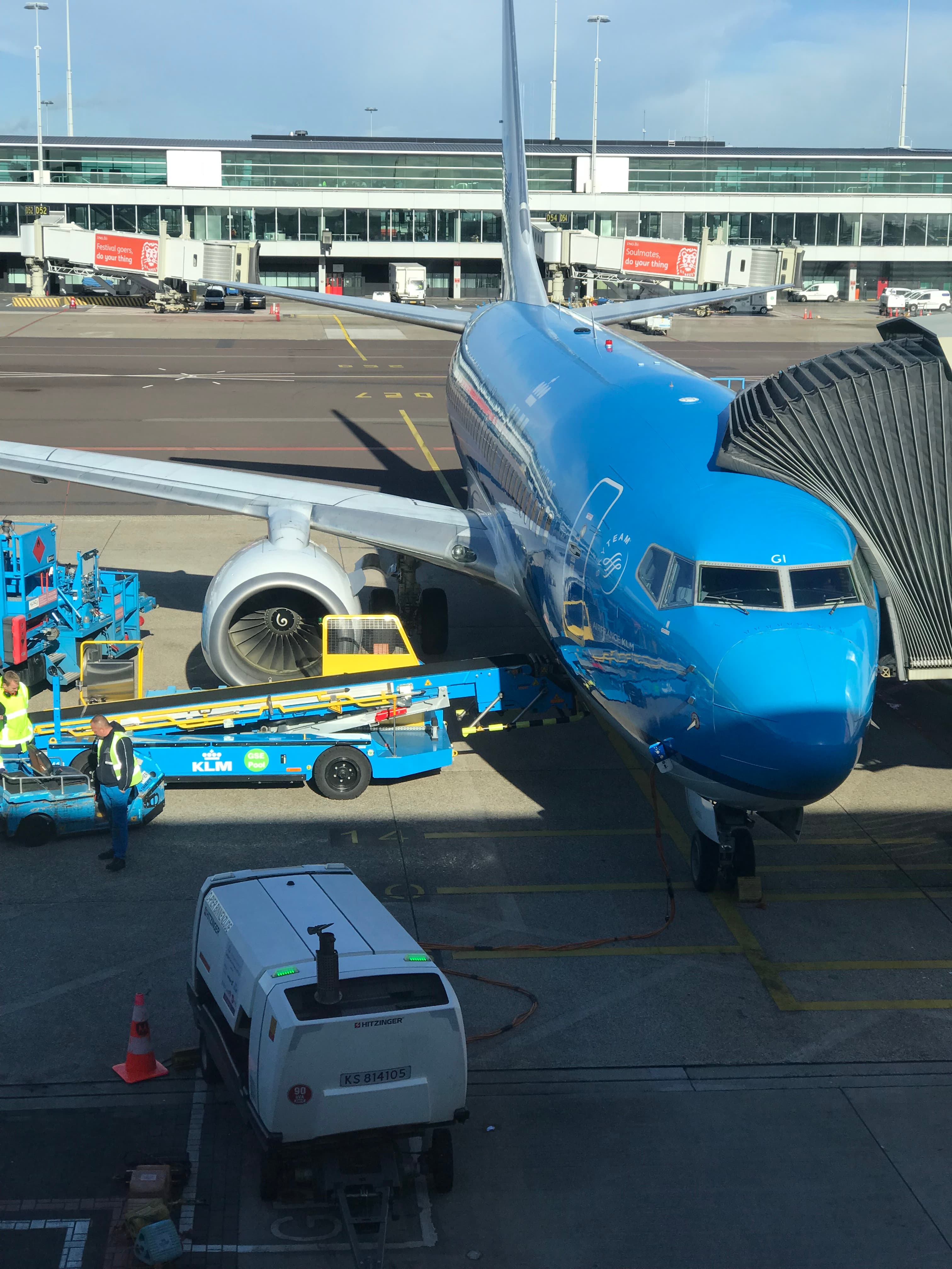 Document delivery from Luxembourg to Ukraine semero.ua