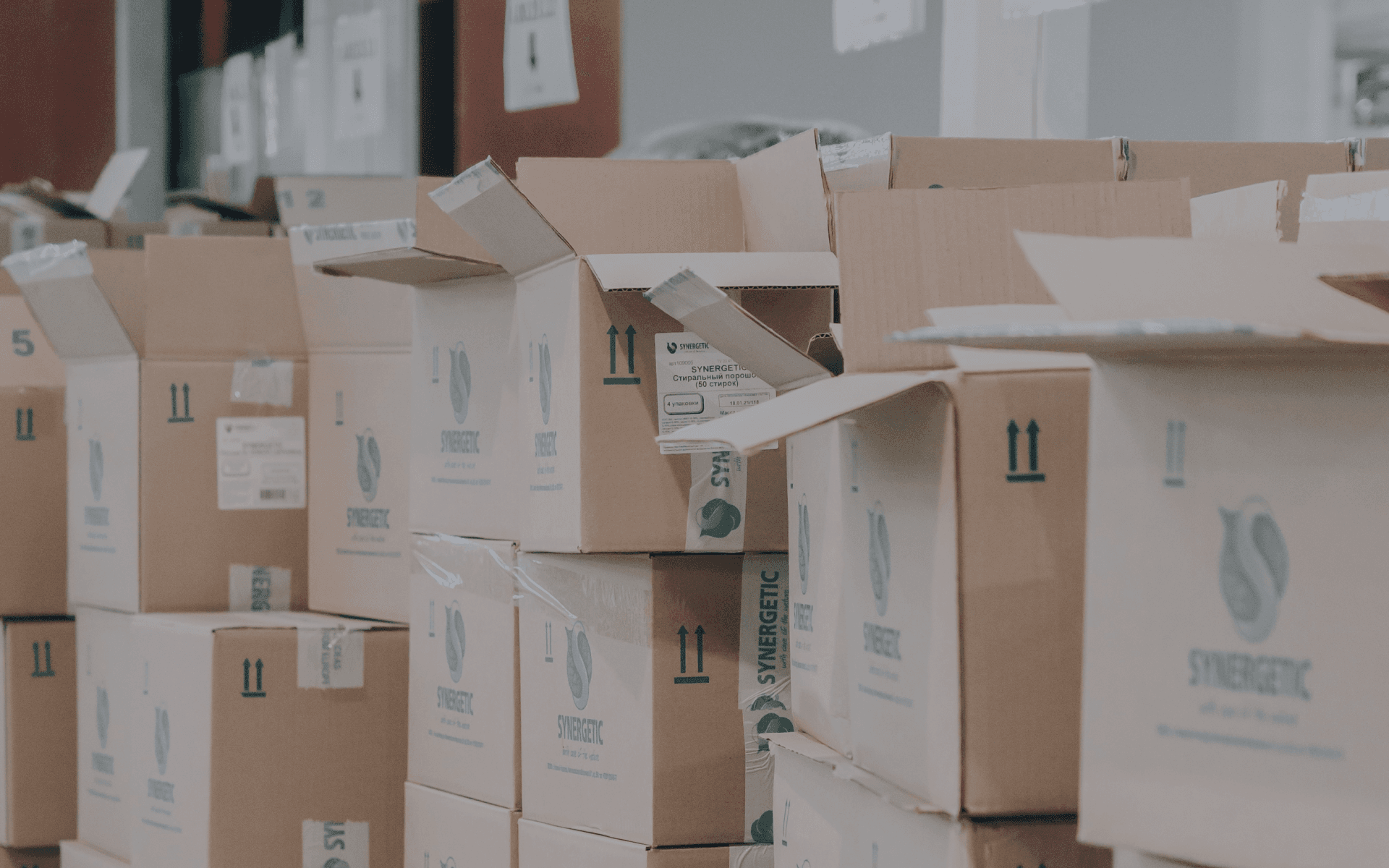 Customs clearance of parcels over 150 euros